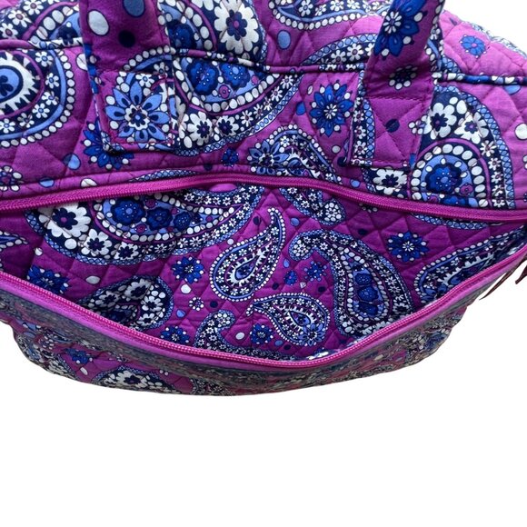 Vera Bradley Women’s Pink Quilted Paisley Print Shoulder & Handheld Duffle Bag - Picture 8 of 13